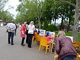 Выставка рисунков на фронтовую тему