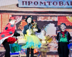 Театрализованное представление по сказке К.И. Чуковского «Муха-Цокотуха»