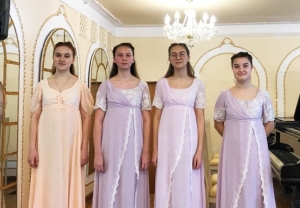 Поздравляем ансамбль пианистов с успехами в конкурсах!